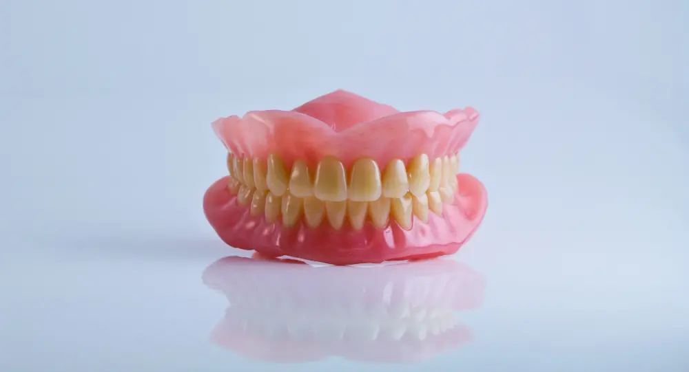 4359